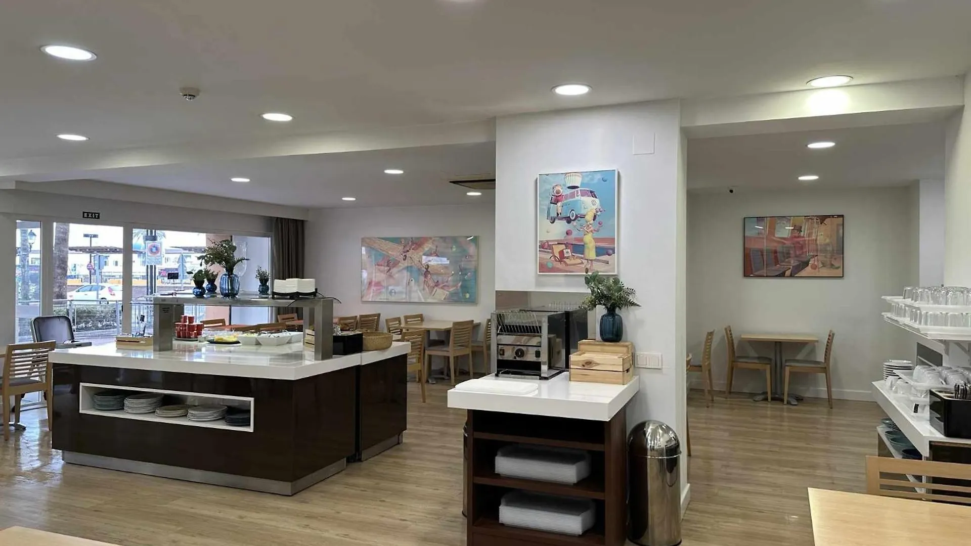 Estudio Pyr Privado Frente Al Puerto De Fuengirola Hiszpania