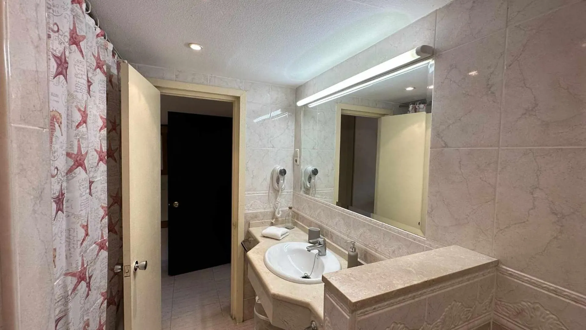 Estudio Pyr Privado Frente Al Puerto De Fuengirola Hiszpania
