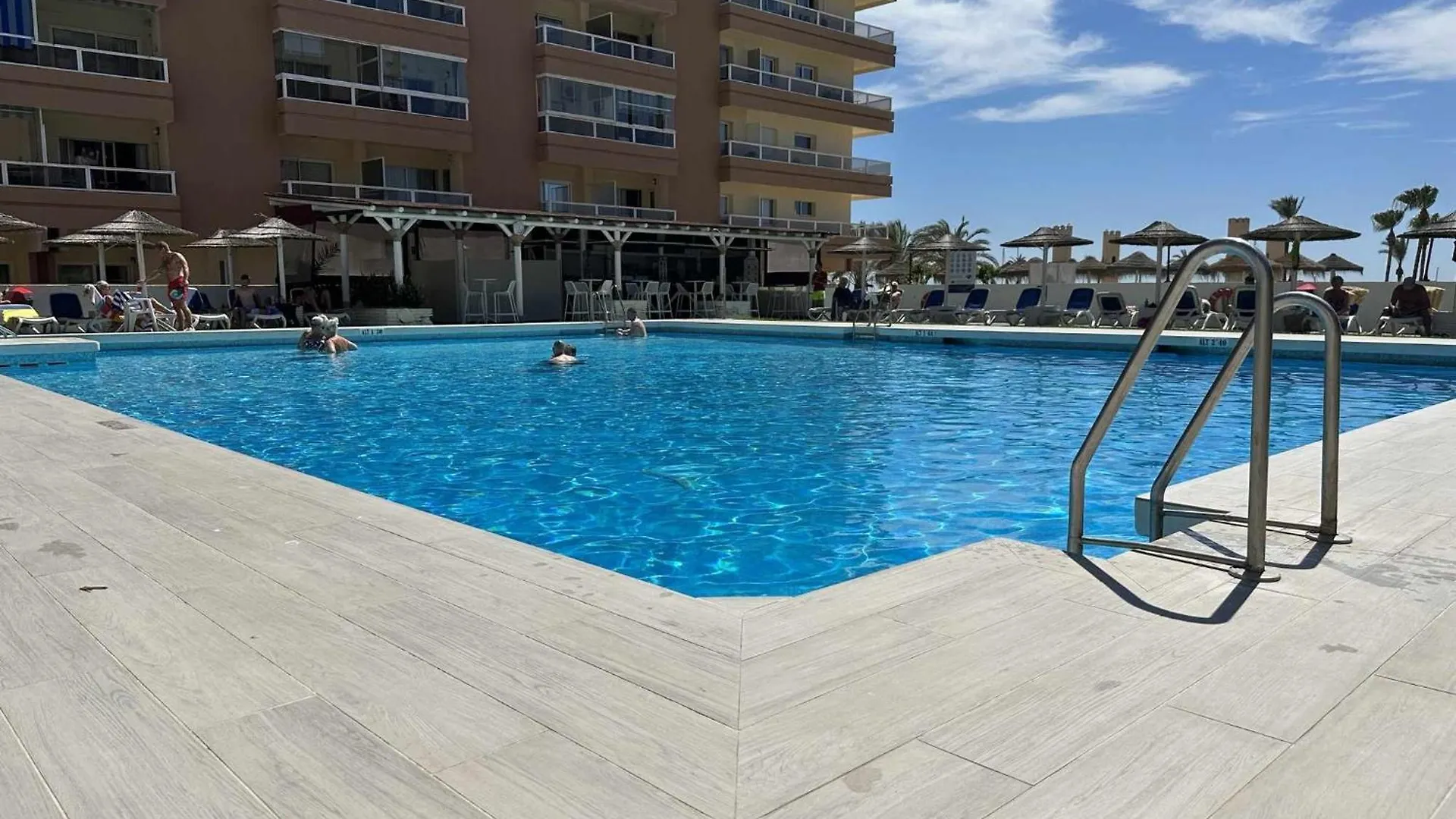 Apartament Estudio Pyr Privado Frente Al Puerto De Fuengirola