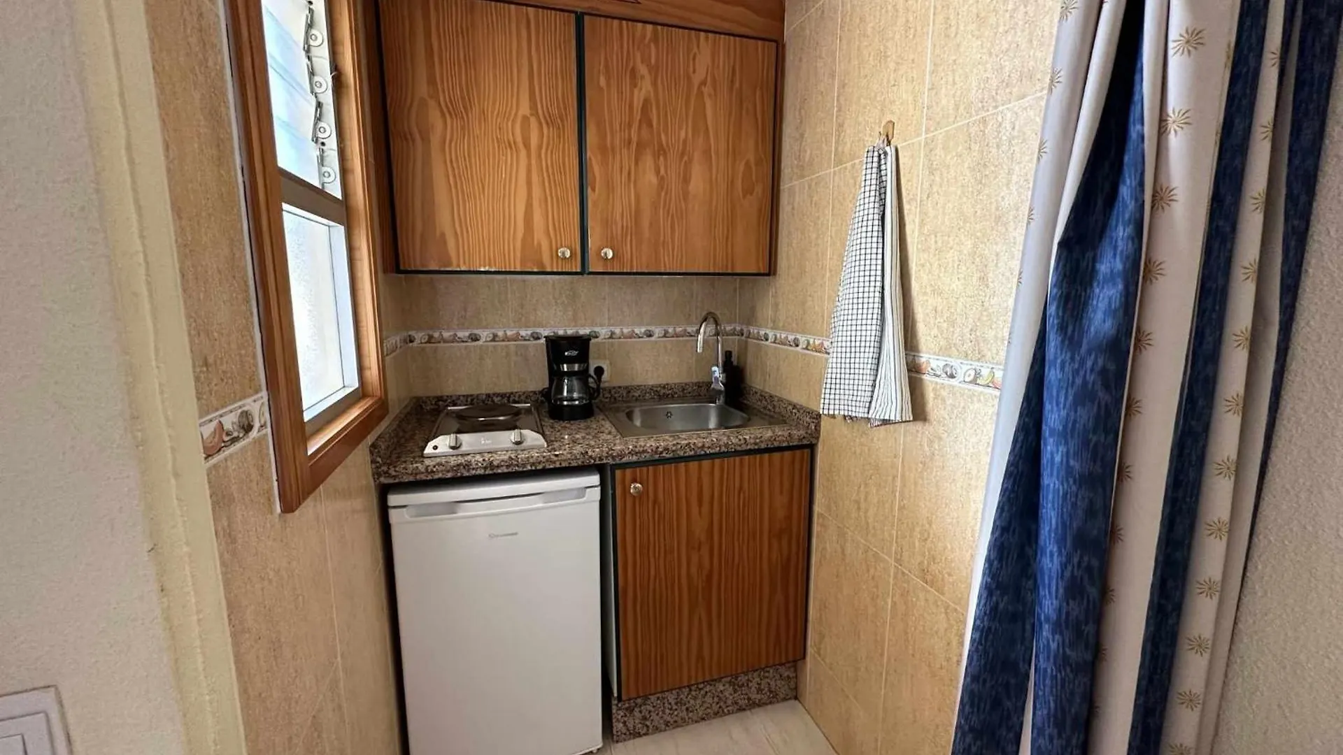 Apartament Estudio Pyr Privado Frente Al Puerto De Fuengirola